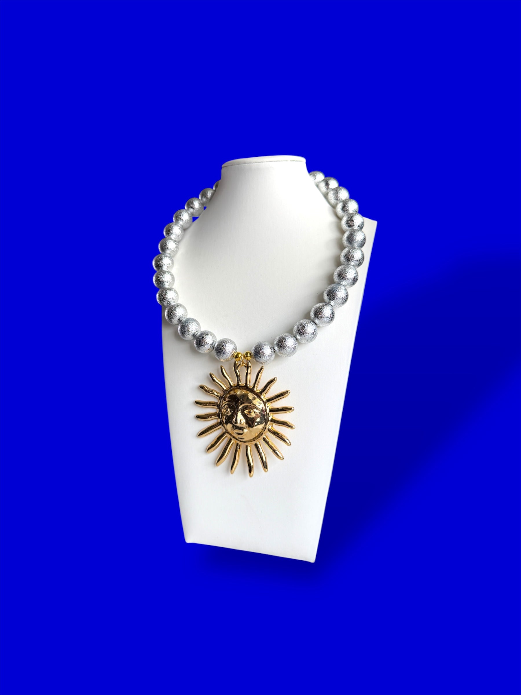 Collar Eclipse